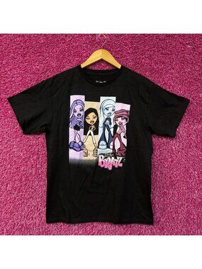 Bratz Dolls Retro Graphic Design T-Shirt Small